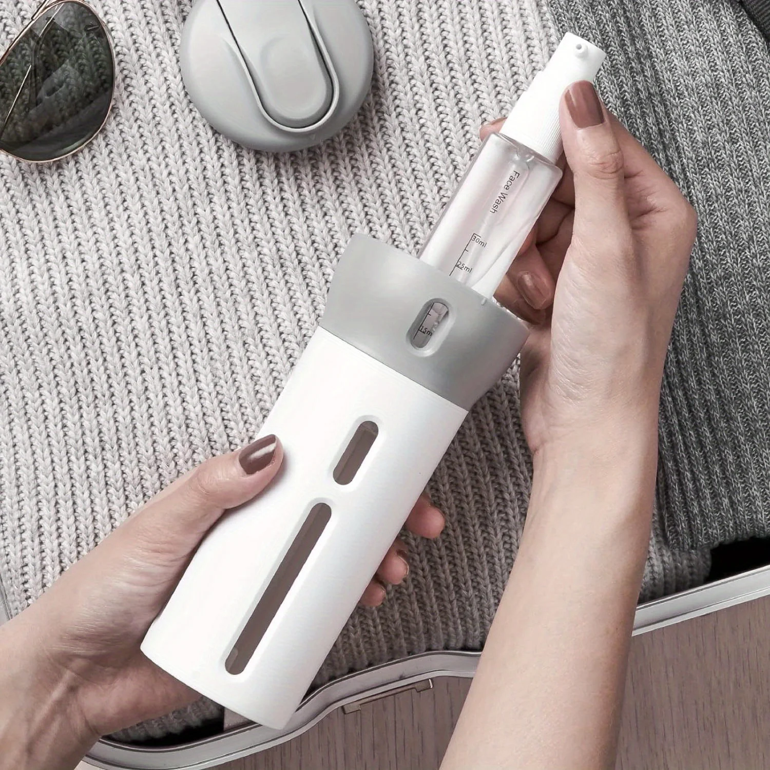 Travel Dispenser, 4 in 1 Lotion Shampoo Gel Travel Dispenser Shower Bottles Refillable Travel Bottles - Imagen 3